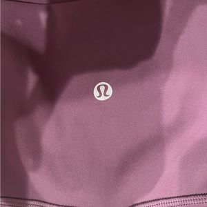 LULULEMON LEGGINGS - 23” Wonder Under Leggings